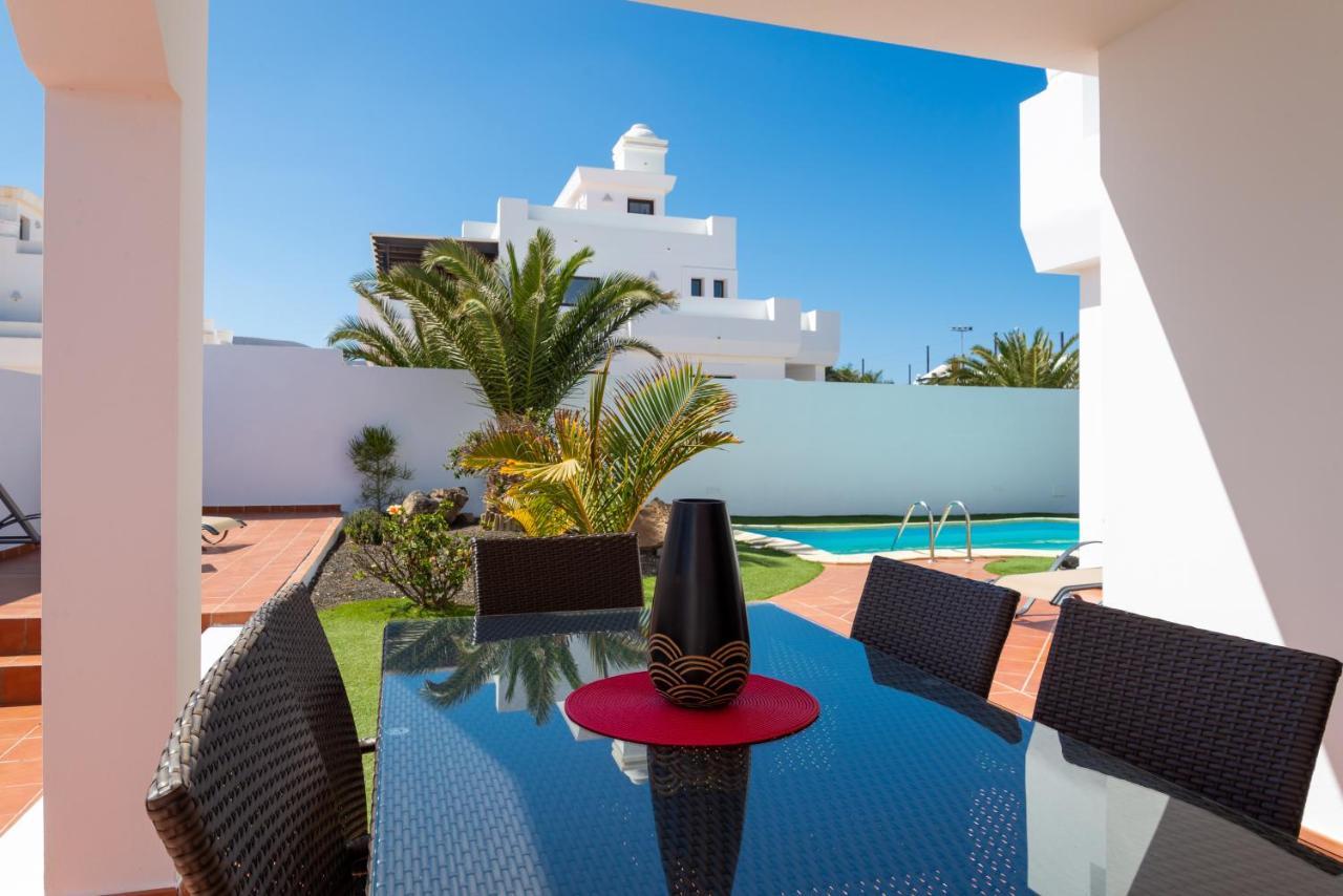 Casa Blanca Villa Corralejo Bagian luar foto